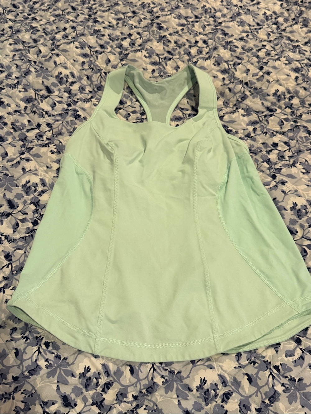 Lululemon Women’s light Green Racerback Active Tank Top